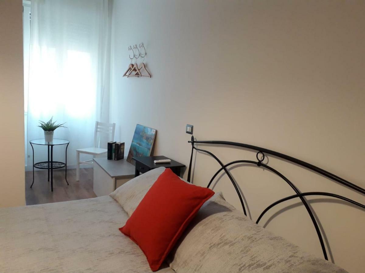 Es - Essential Solution & Emotion Stories Bed & Breakfast Verona Bagian luar foto